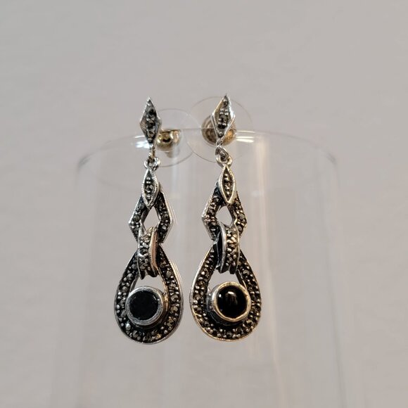 Vintage Silver Earrings Filigree Drop Dangle With Black Gem Sparkly - Picture 1 of 6